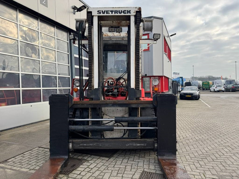 Svetruck 13,6- 1200 - Diesel heftruck: afbeelding 5 Svetruck 13,6- 1200 - Diesel heftruck: afbeelding 5