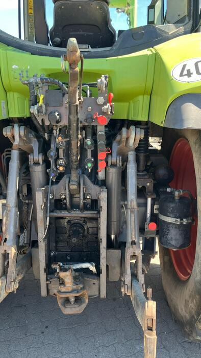 Claas Arion 650 - Tractor: afbeelding 5 Claas Arion 650 - Tractor: afbeelding 5