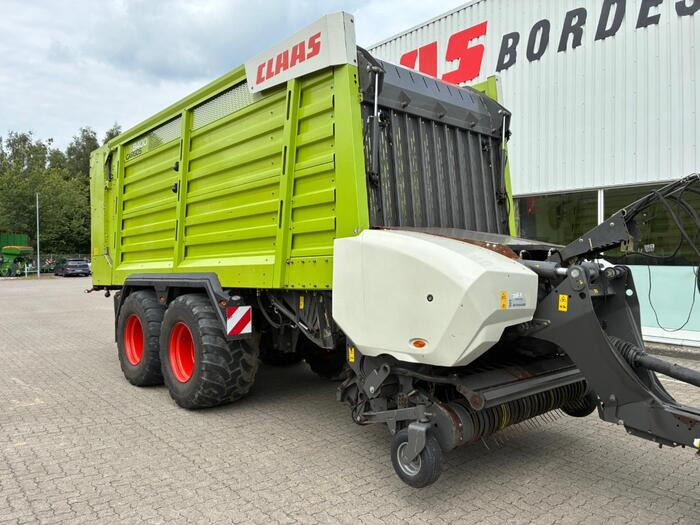 Claas CARGOS 8400 - Opraapwagen: afbeelding 2 Claas CARGOS 8400 - Opraapwagen: afbeelding 2
