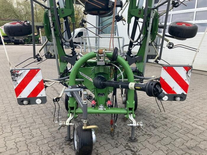 Fendt Twister 8608 DN - Hooischudder: afbeelding 2 Fendt Twister 8608 DN - Hooischudder: afbeelding 2