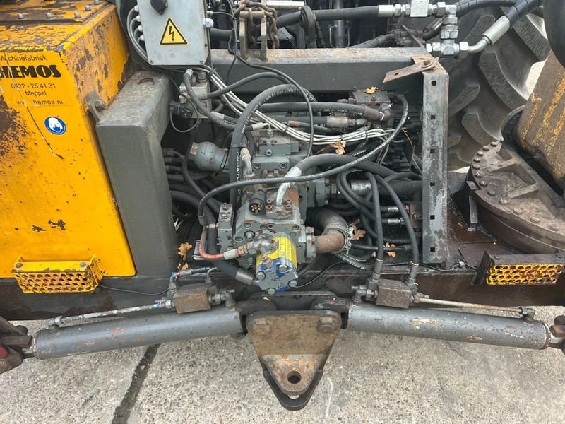 Stobbenfrees Herder Hemos Stobbenfrees radiografisch: afbeelding 10 Stobbenfrees Herder Hemos Stobbenfrees radiografisch: afbeelding 10