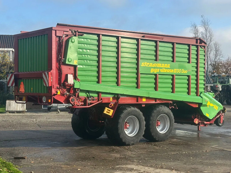Strautmann Giga Vitesse III 3 Ladewagen Opraapwagen - Landbouwmachine: afbeelding 2 Strautmann Giga Vitesse III 3 Ladewagen Opraapwagen - Landbouwmachine: afbeelding 2