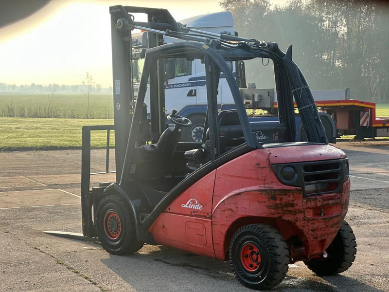 Linde H 30 D Heftruck Diesel - Heftruck: afbeelding 2 Linde H 30 D Heftruck Diesel - Heftruck: afbeelding 2
