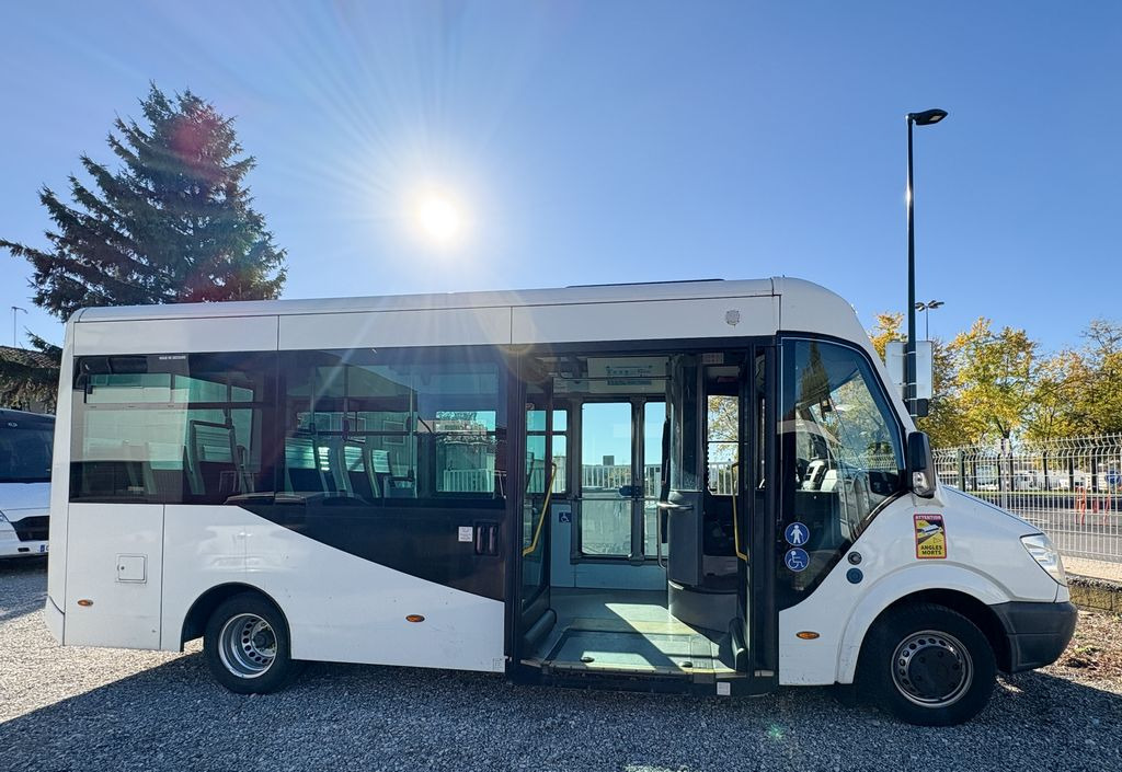 MERCEDES-BENZ MERCEDES CYTIOS 3 - Stadsbus: afbeelding 4 MERCEDES-BENZ MERCEDES CYTIOS 3 - Stadsbus: afbeelding 4