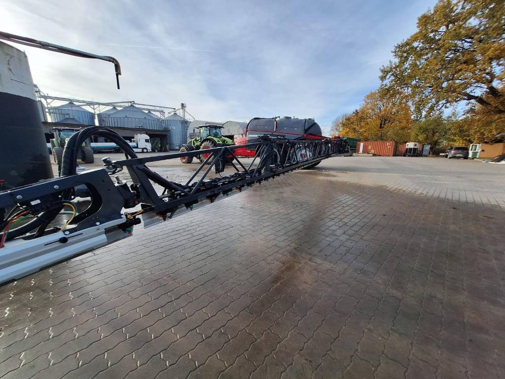 Horsch Leeb 12 TD - Getrokken veldspuit: afbeelding 4 Horsch Leeb 12 TD - Getrokken veldspuit: afbeelding 4