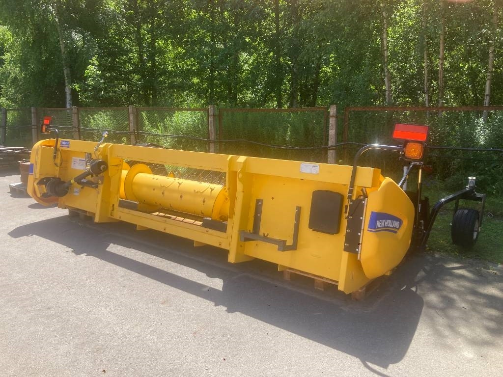New Holland 790 CP - Maaidorser: afbeelding 1 New Holland 790 CP - Maaidorser: afbeelding 1