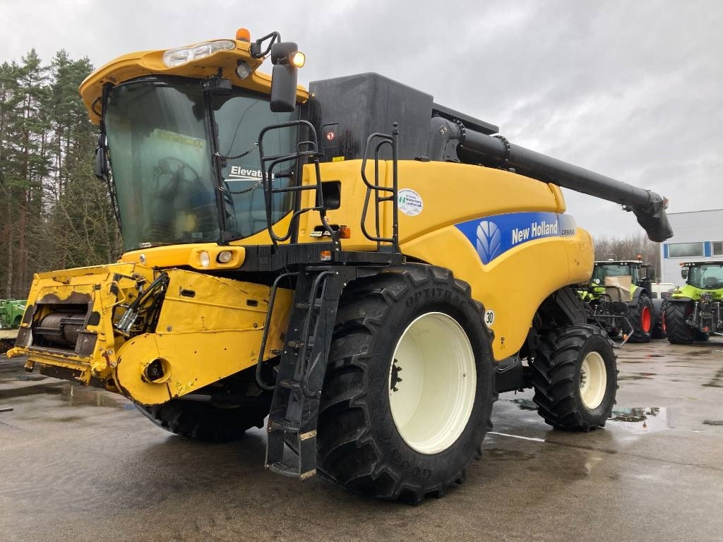 New Holland CR 9090 Elevation - Maaidorser: afbeelding 1 New Holland CR 9090 Elevation - Maaidorser: afbeelding 1
