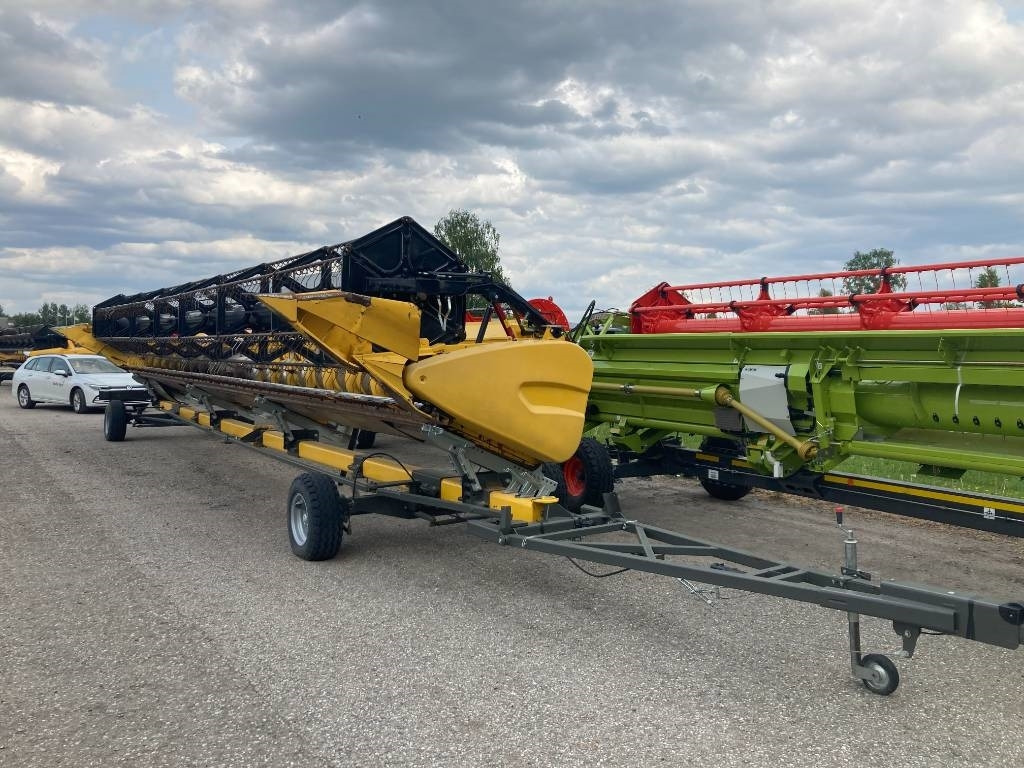 New Holland Varifeed 41V - Oogstmachine toebehoor: afbeelding 5 New Holland Varifeed 41V - Oogstmachine toebehoor: afbeelding 5