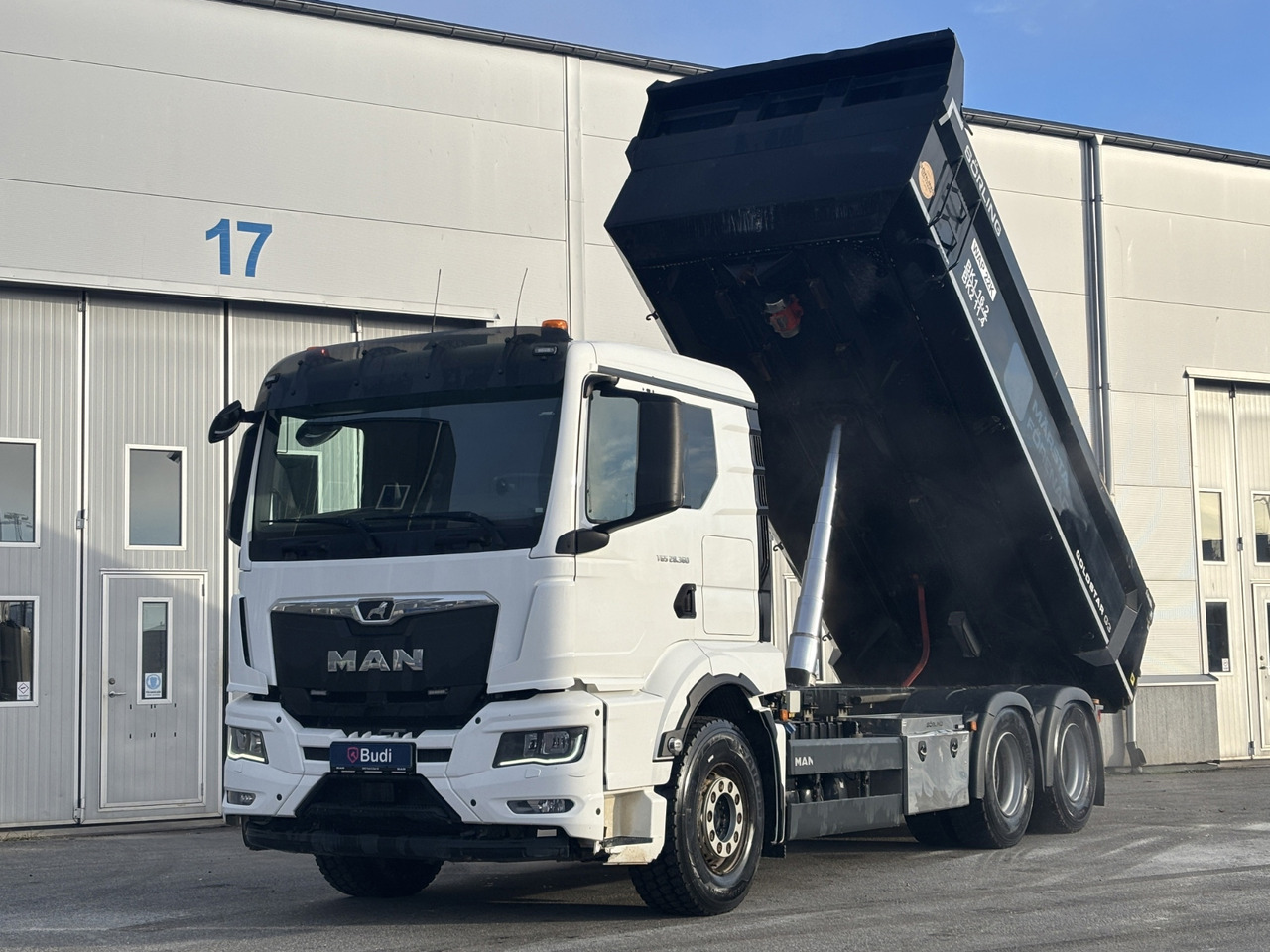 Schaktbil MAN TGS 28.360 6X2-2 BL CH -2023 | Sörling Goldstar - Kipper vrachtwagen: afbeelding 1 Schaktbil MAN TGS 28.360 6X2-2 BL CH -2023 | Sörling Goldstar - Kipper vrachtwagen: afbeelding 1