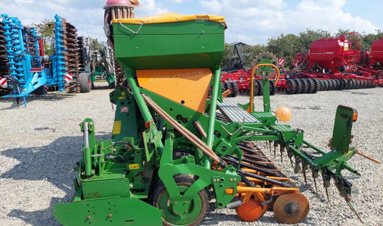 Amazone AD-P 403 / KG 4000 Super - Zaaicombinatie: afbeelding 4 Amazone AD-P 403 / KG 4000 Super - Zaaicombinatie: afbeelding 4