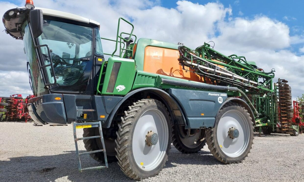 Amazone Pantera 4502 30-24m - Zelfrijdende veldspuit: afbeelding 1 Amazone Pantera 4502 30-24m - Zelfrijdende veldspuit: afbeelding 1