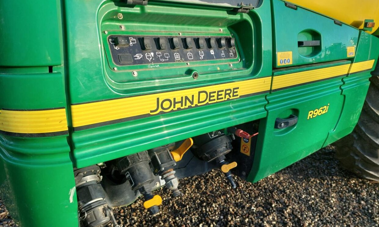 John Deere R962i - 36-24m - Getrokken veldspuit: afbeelding 5 John Deere R962i - 36-24m - Getrokken veldspuit: afbeelding 5