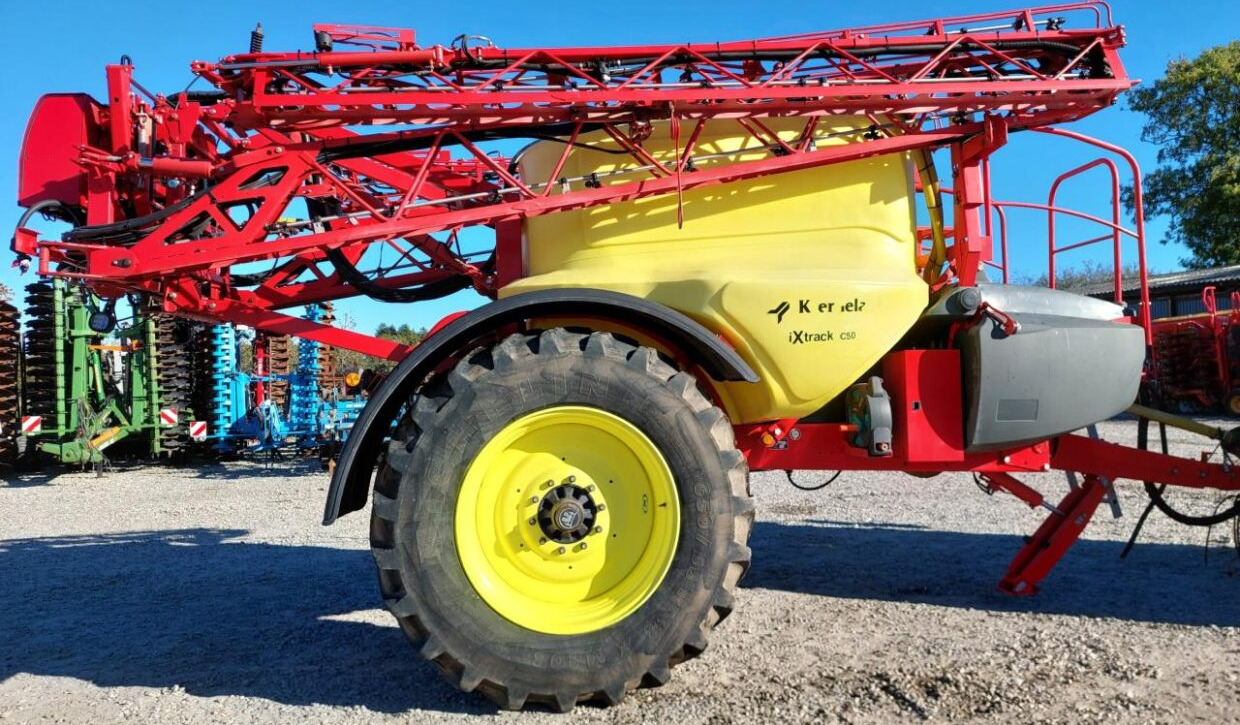 Kverneland Ixtrack C50 - 30 m - Getrokken veldspuit: afbeelding 2 Kverneland Ixtrack C50 - 30 m - Getrokken veldspuit: afbeelding 2