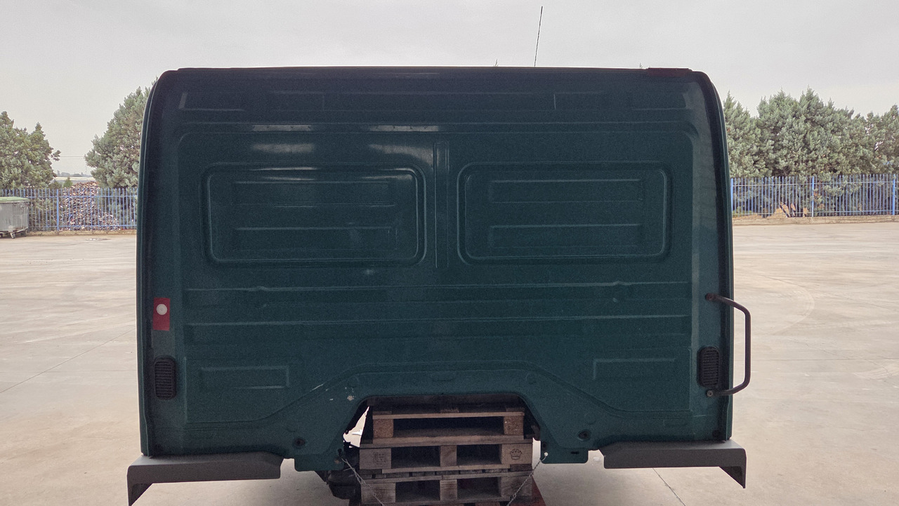 MERCEDES-BENZ ATEGO 3 EURO 5 - Cabine voor Vrachtwagen: afbeelding 4 MERCEDES-BENZ ATEGO 3 EURO 5 - Cabine voor Vrachtwagen: afbeelding 4