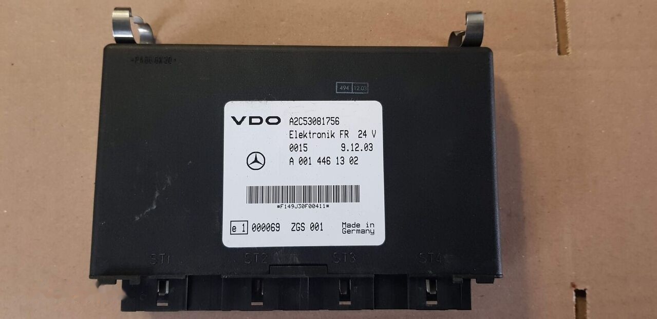 Mercedes-Benz A 001 446 1302 Mercedes-Benz - ECU voor Vrachtwagen: afbeelding 1 Mercedes-Benz A 001 446 1302 Mercedes-Benz - ECU voor Vrachtwagen: afbeelding 1