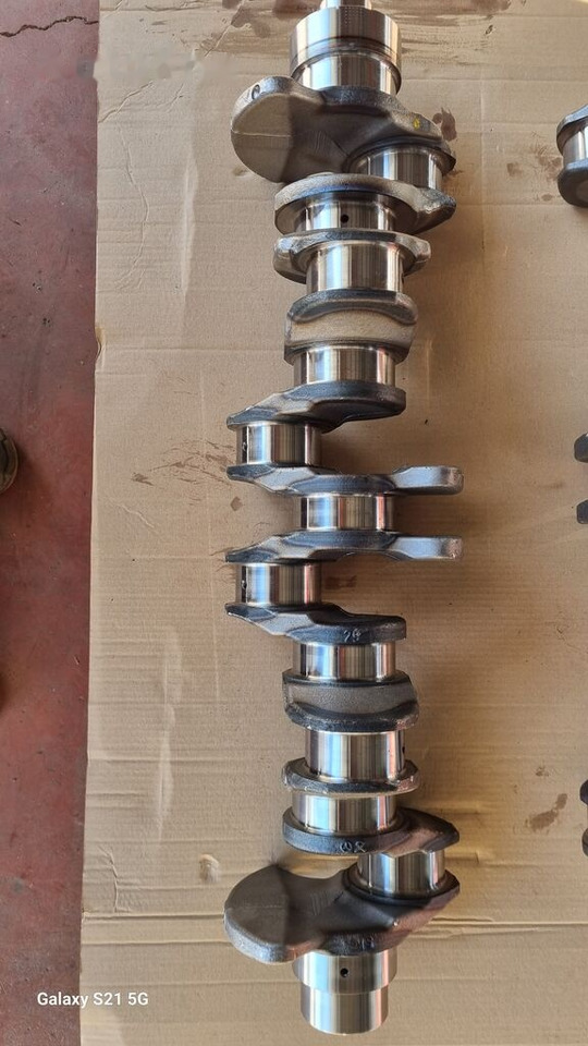 Mercedes-Benz ATEGO EURO 6 OM 936 LA 2026100194 Mercedes-Benz ATEGO EURO 6 - Krukas voor Vrachtwagen: afbeelding 4 Mercedes-Benz ATEGO EURO 6 OM 936 LA 2026100194 Mercedes-Benz ATEGO EURO 6 - Krukas voor Vrachtwagen: afbeelding 4