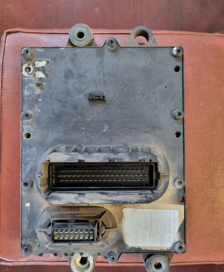 Mercedes-Benz ECU Mercedes-Benz ATEGO - ECU voor Vrachtwagen: afbeelding 1 Mercedes-Benz ECU Mercedes-Benz ATEGO - ECU voor Vrachtwagen: afbeelding 1