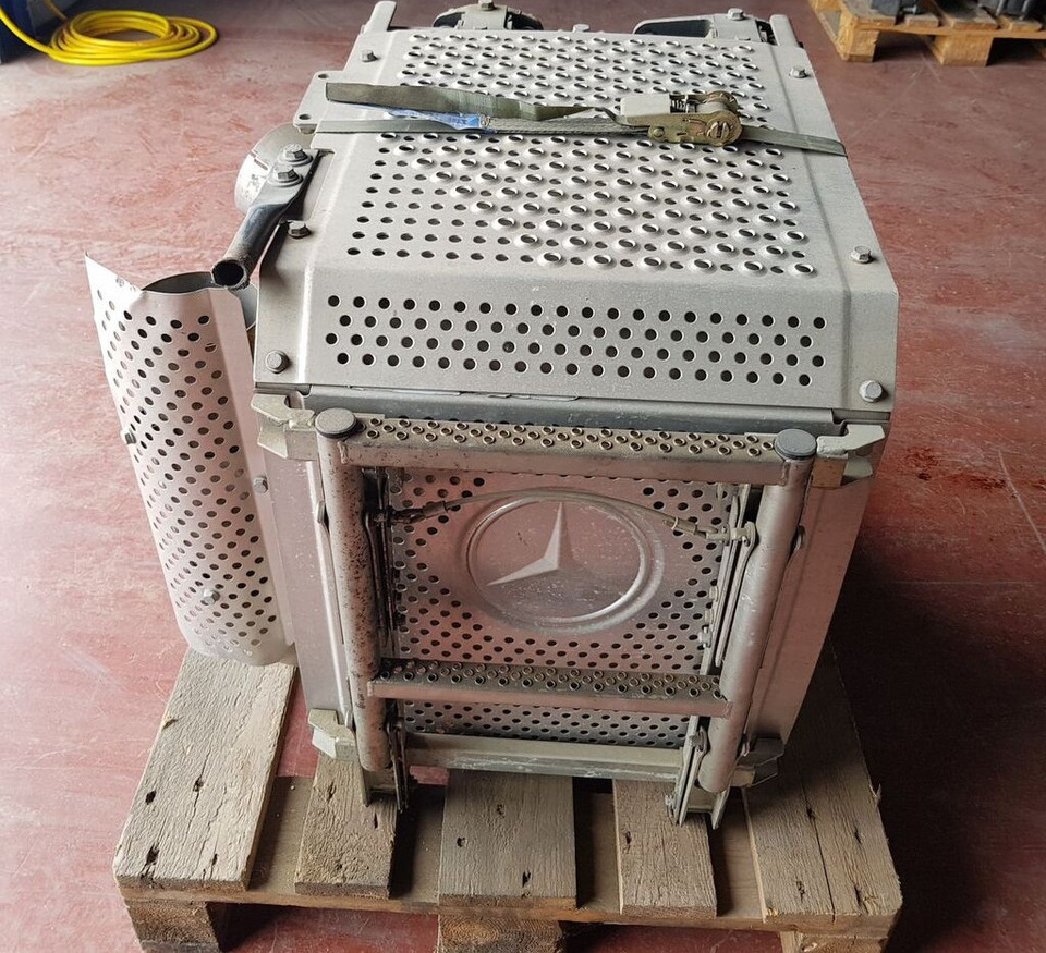 Mercedes-Benz GILLET Z308246 A 957 490 05 14 Mercedes-Benz - Katalysator voor Vrachtwagen: afbeelding 3 Mercedes-Benz GILLET Z308246 A 957 490 05 14 Mercedes-Benz - Katalysator voor Vrachtwagen: afbeelding 3