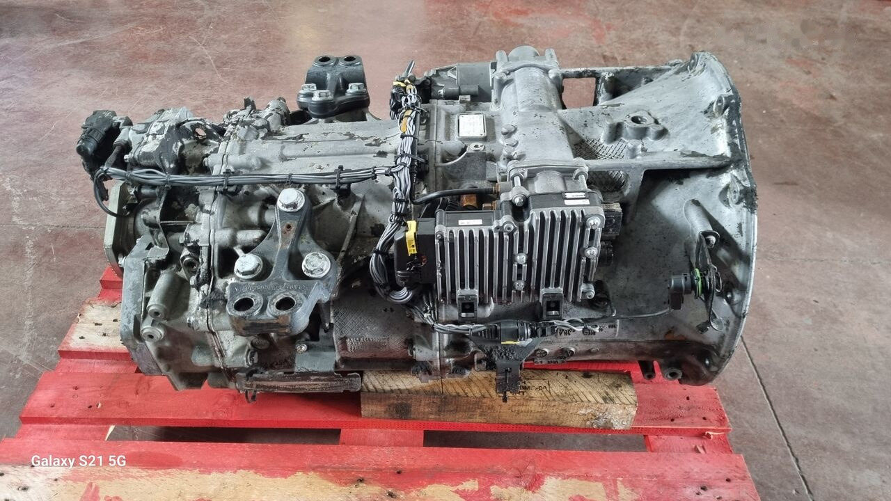 Mercedes-Benz MERCEDES ACTROS MP3 G211-12 715350 Mercedes-Benz ACTROS MP3 - Versnellingsbak voor Vrachtwagen: afbeelding 1 Mercedes-Benz MERCEDES ACTROS MP3 G211-12 715350 Mercedes-Benz ACTROS MP3 - Versnellingsbak voor Vrachtwagen: afbeelding 1