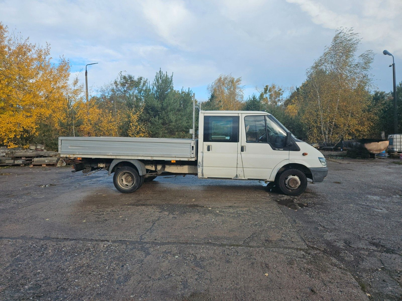 Ford Transit DOKA Pritsche Zwillingsbereifung - Bestelwagen met open laadbak, Bestelwagen met dubbele cabine: afbeelding 4 Ford Transit DOKA Pritsche Zwillingsbereifung - Bestelwagen met open laadbak, Bestelwagen met dubbele cabine: afbeelding 4