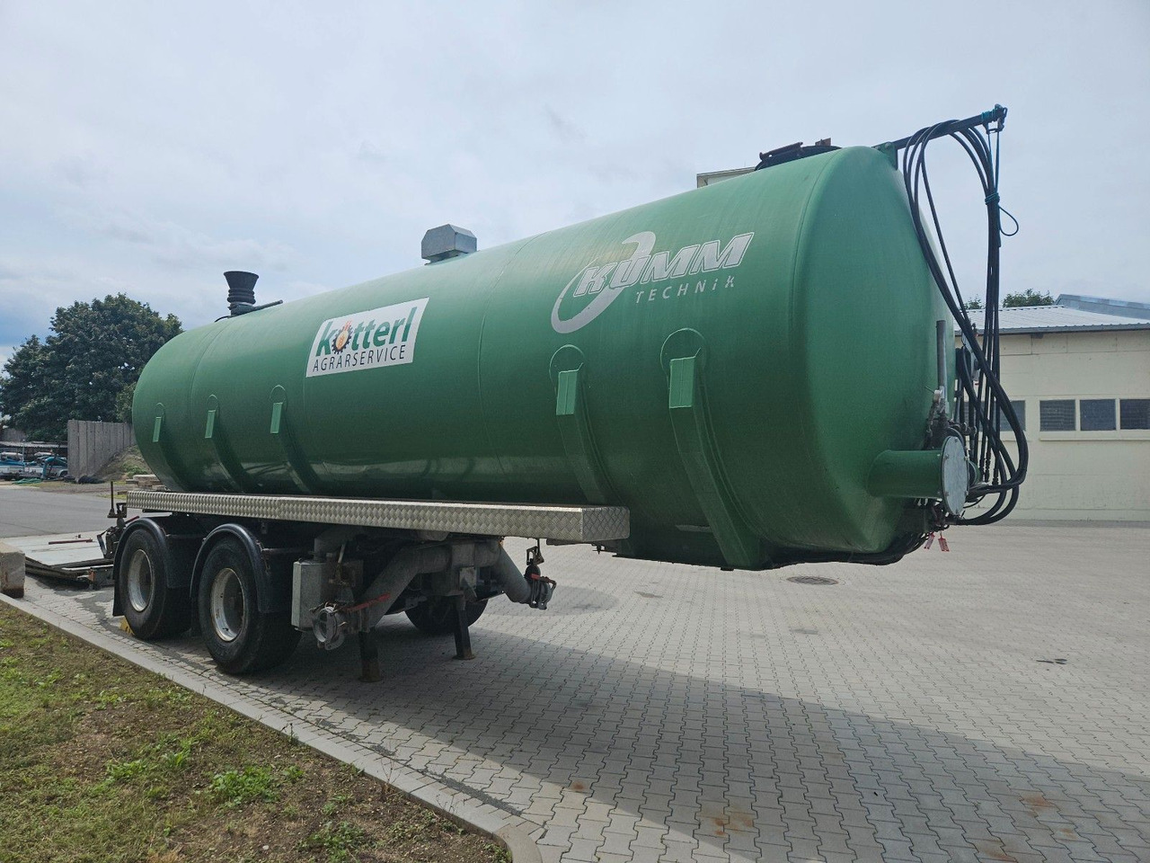 Kumm KTD 28 Güllefaß - Tankoplegger: afbeelding 1 Kumm KTD 28 Güllefaß - Tankoplegger: afbeelding 1