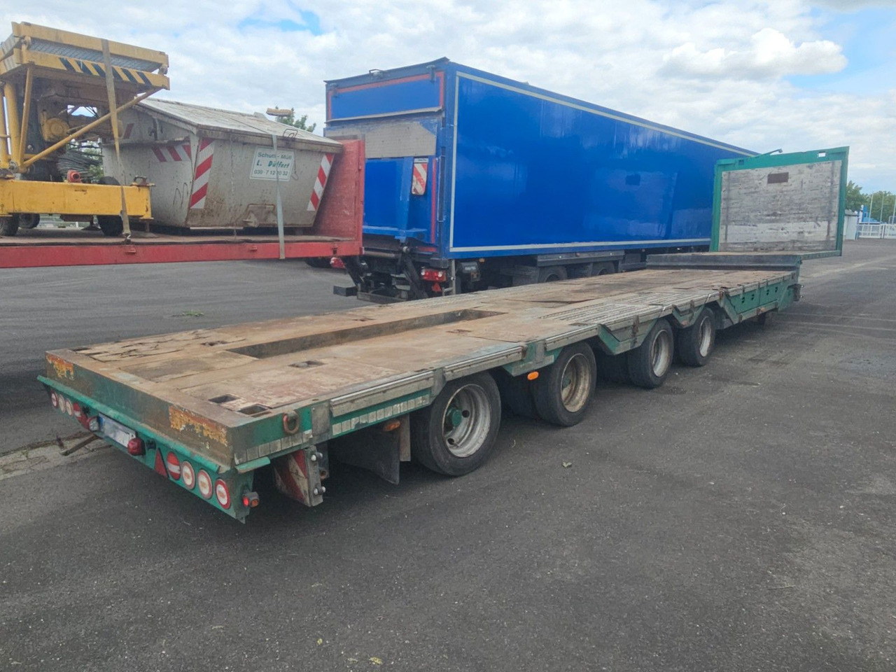 Meusburger MPG-4 Tieflader mit Radmulden 39.5t - Dieplader oplegger: afbeelding 2 Meusburger MPG-4 Tieflader mit Radmulden 39.5t - Dieplader oplegger: afbeelding 2