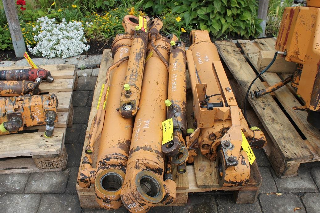 Case 621 - Hydraulische cilinder voor Bouwmachine: afbeelding 3 Case 621 - Hydraulische cilinder voor Bouwmachine: afbeelding 3