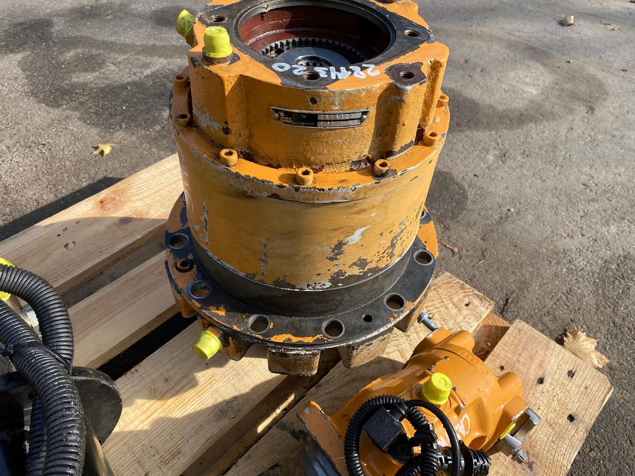 Case WX 165 Carraro - Zwenkmotor voor Bouwmachine: afbeelding 4 Case WX 165 Carraro - Zwenkmotor voor Bouwmachine: afbeelding 4