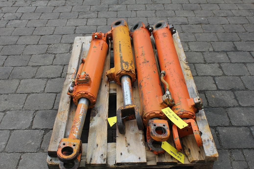 Fiat-Allis FR 10 - Hydraulische cilinder voor Bouwmachine: afbeelding 2 Fiat-Allis FR 10 - Hydraulische cilinder voor Bouwmachine: afbeelding 2