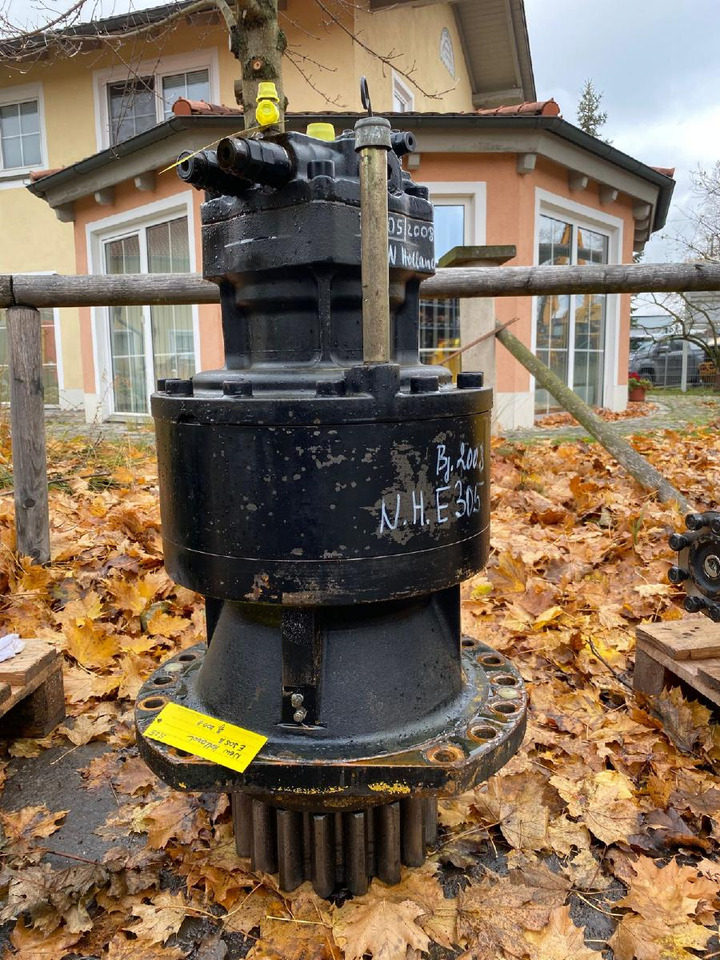 Holland E 305 - Zwenkmotor voor Bouwmachine: afbeelding 4 Holland E 305 - Zwenkmotor voor Bouwmachine: afbeelding 4