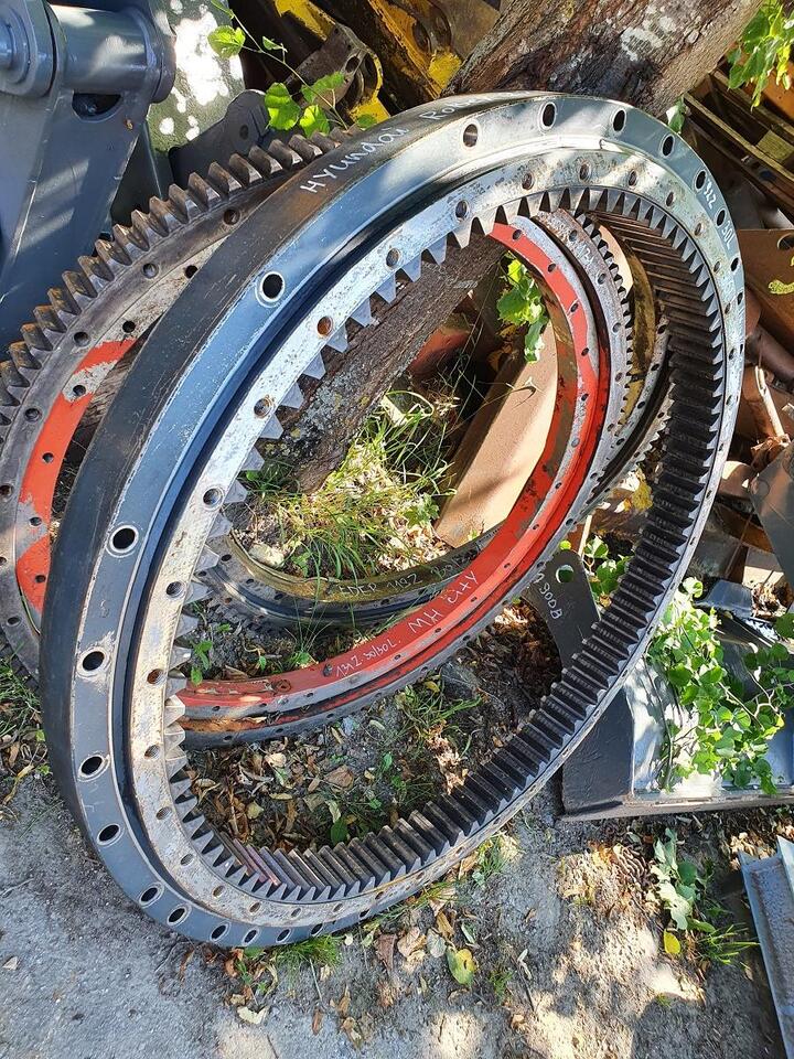 Hyundai Robex 220 LC 9A - Draaikrans voor Bouwmachine: afbeelding 5 Hyundai Robex 220 LC 9A - Draaikrans voor Bouwmachine: afbeelding 5