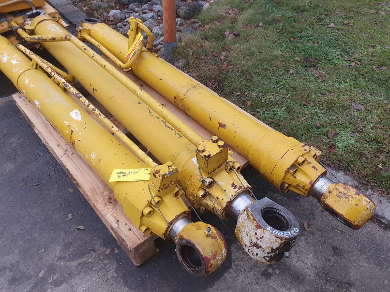 Kobelco SK 210 - Hydraulische cilinder voor Bouwmachine: afbeelding 4 Kobelco SK 210 - Hydraulische cilinder voor Bouwmachine: afbeelding 4