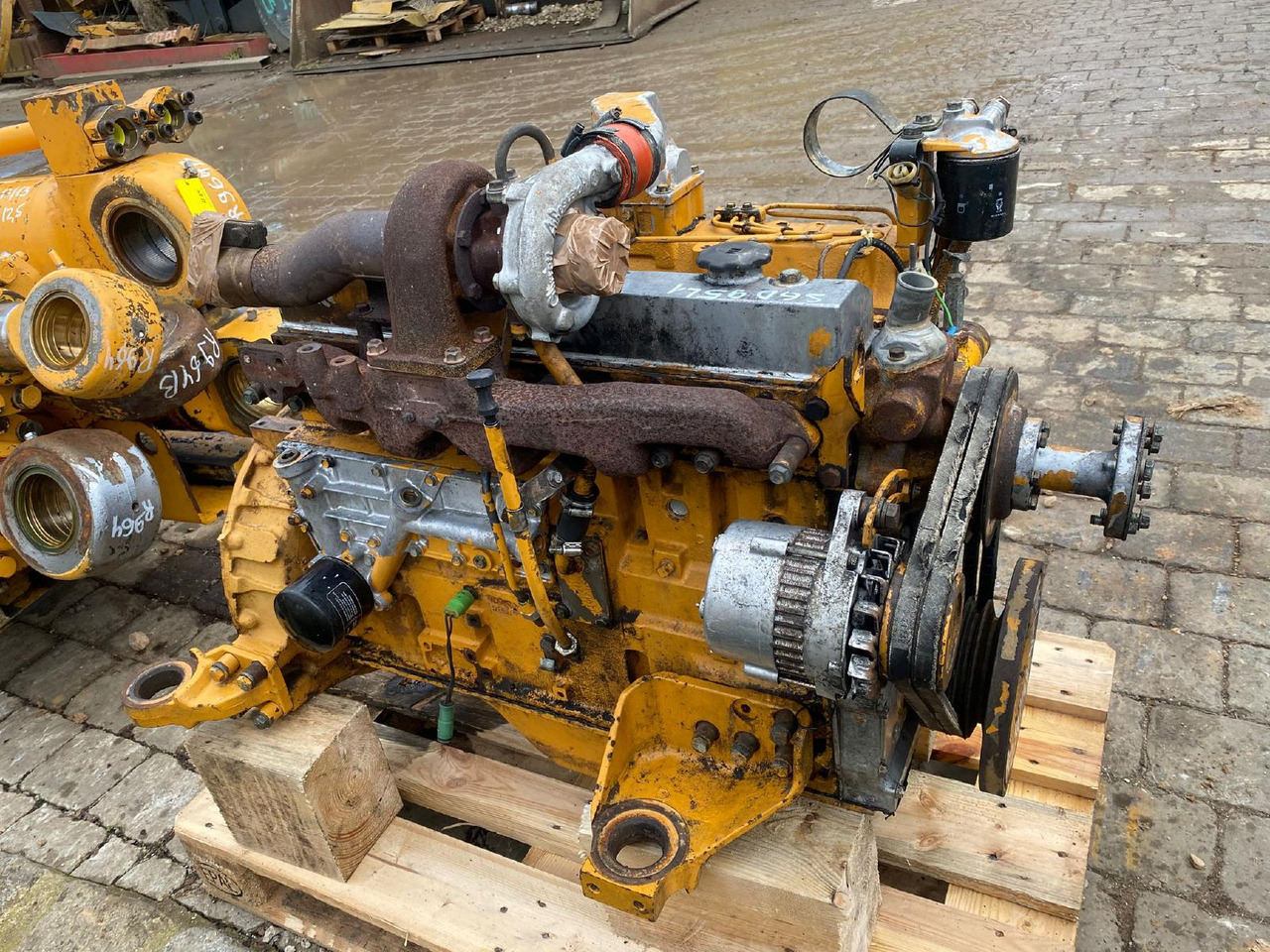 Komatsu S6D95L-1 aus PC 150 - Motor voor Bouwmachine: afbeelding 3 Komatsu S6D95L-1 aus PC 150 - Motor voor Bouwmachine: afbeelding 3