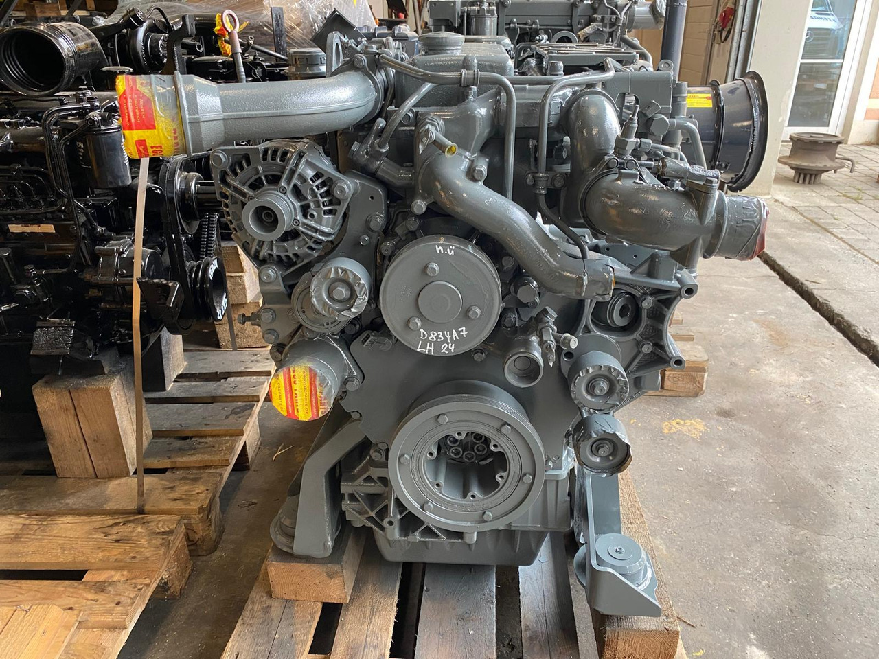 Liebherr D 834 A7 aus LH24 - Motor voor Bouwmachine: afbeelding 2 Liebherr D 834 A7 aus LH24 - Motor voor Bouwmachine: afbeelding 2