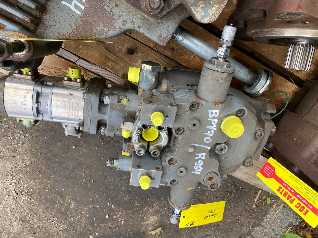 Liebherr Linde BPV 70-RL aus LH R964 - Hydraulische pomp voor Bouwmachine: afbeelding 3 Liebherr Linde BPV 70-RL aus LH R964 - Hydraulische pomp voor Bouwmachine: afbeelding 3
