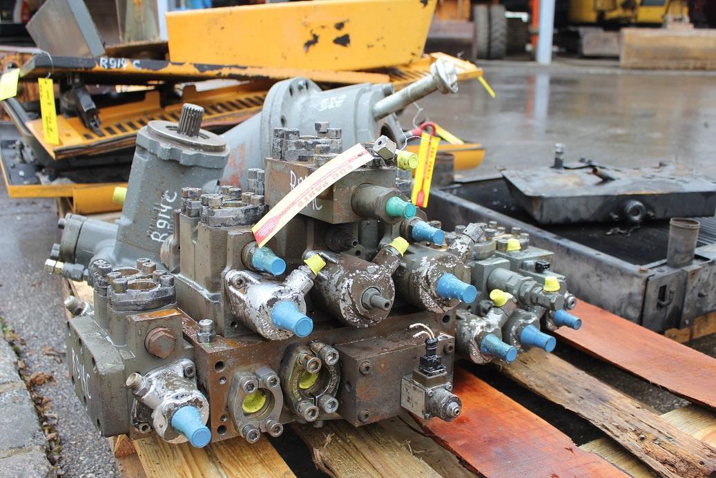 Liebherr R914 C - Hydraulisch ventiel voor Bouwmachine: afbeelding 3 Liebherr R914 C - Hydraulisch ventiel voor Bouwmachine: afbeelding 3