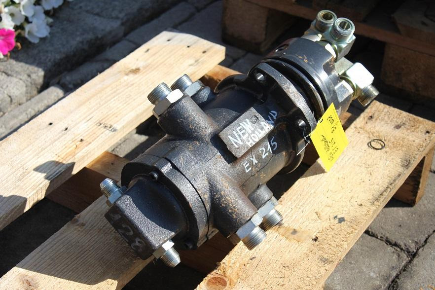 Holland E 215 - Onderdelen voor Graafmachine: afbeelding 5 Holland E 215 - Onderdelen voor Graafmachine: afbeelding 5