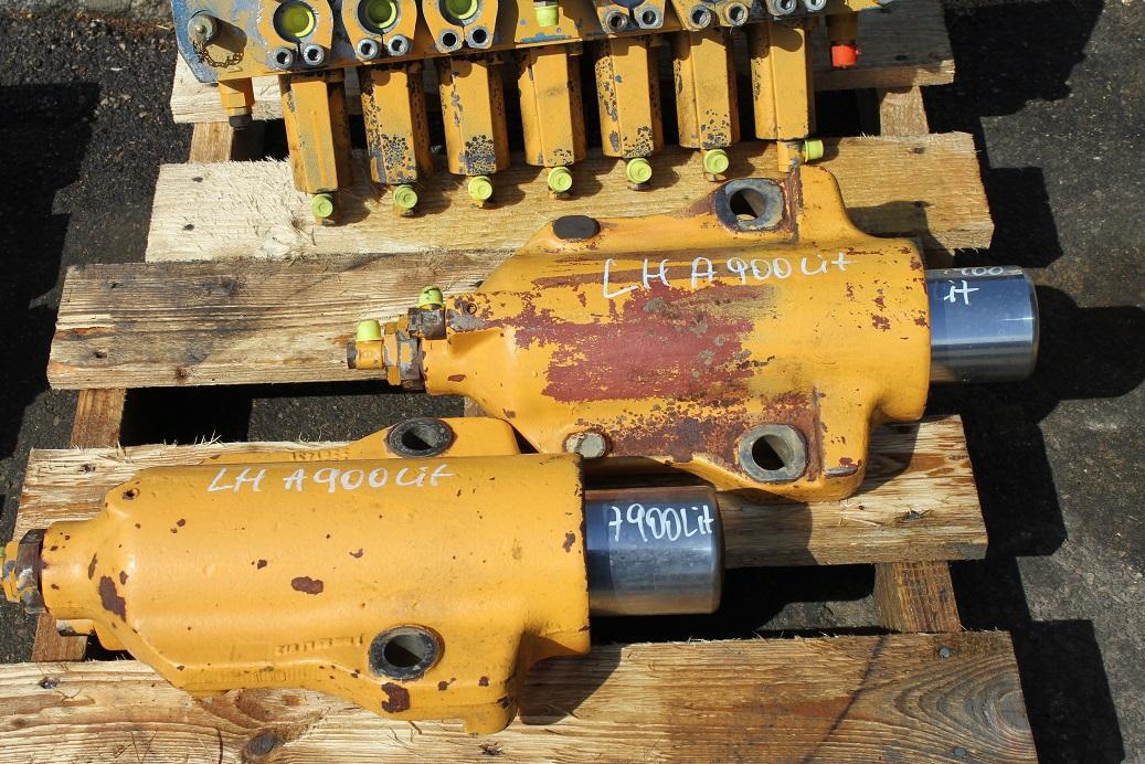 Liebherr A 900 LIT - Onderdelen voor Graafmachine: afbeelding 2 Liebherr A 900 LIT - Onderdelen voor Graafmachine: afbeelding 2