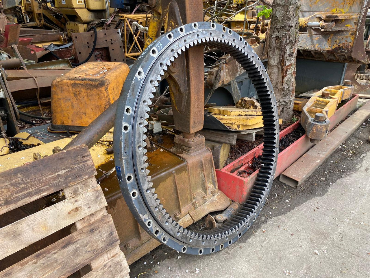 Terex TC 240 LC - Draaikrans voor Bouwmachine: afbeelding 1 Terex TC 240 LC - Draaikrans voor Bouwmachine: afbeelding 1