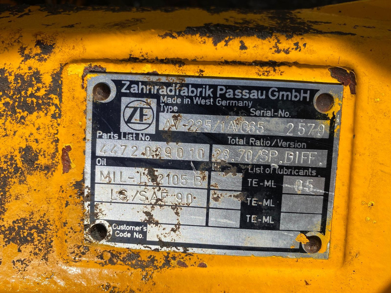 Zettelmeyer ZL 601 B ZF AV 225 - As en onderdelen voor Bouwmachine: afbeelding 4 Zettelmeyer ZL 601 B ZF AV 225 - As en onderdelen voor Bouwmachine: afbeelding 4