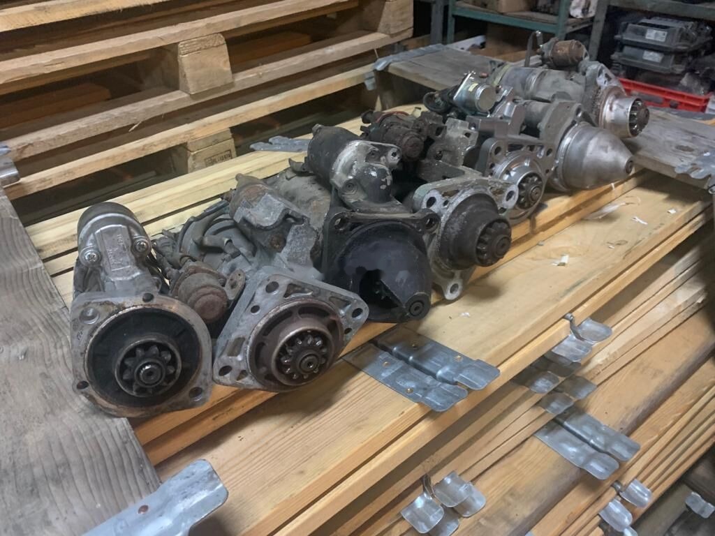 Mitsubishi M009T66371 Volvo FH13 truck - Starter voor Vrachtwagen: afbeelding 1 Mitsubishi M009T66371 Volvo FH13 truck - Starter voor Vrachtwagen: afbeelding 1