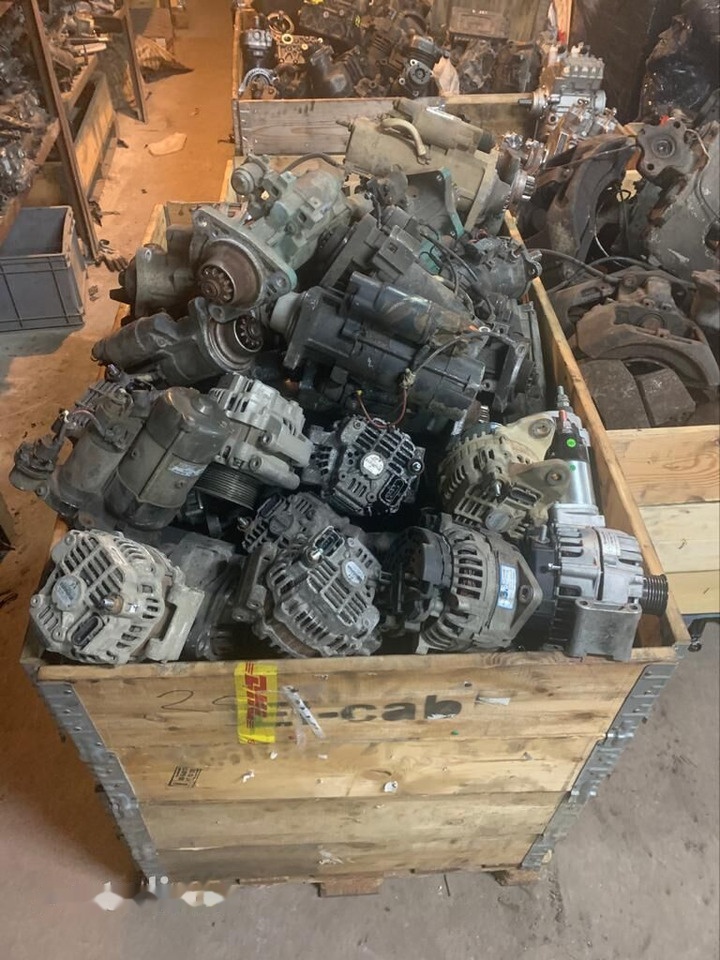 Mitsubishi M009T66371 Volvo FH13 truck - Starter voor Vrachtwagen: afbeelding 3 Mitsubishi M009T66371 Volvo FH13 truck - Starter voor Vrachtwagen: afbeelding 3