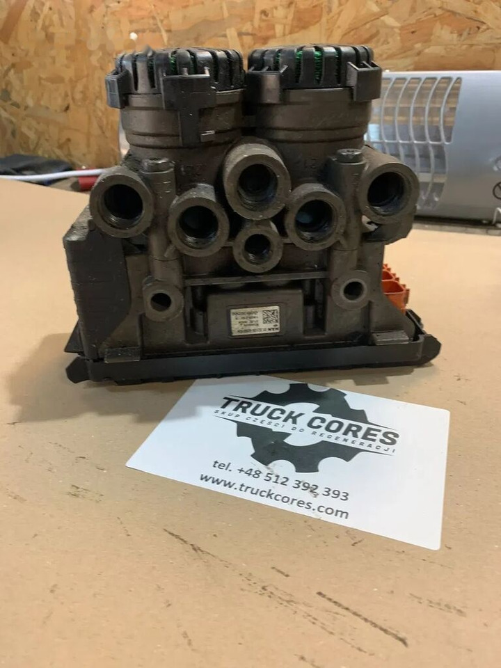 Modulator Podwójny EBS K050209 E6 KNORR BREMSE MAN TGX, TGL, TGM K050209 - Remventiel voor Vrachtwagen: afbeelding 1 Modulator Podwójny EBS K050209 E6 KNORR BREMSE MAN TGX, TGL, TGM K050209 - Remventiel voor Vrachtwagen: afbeelding 1