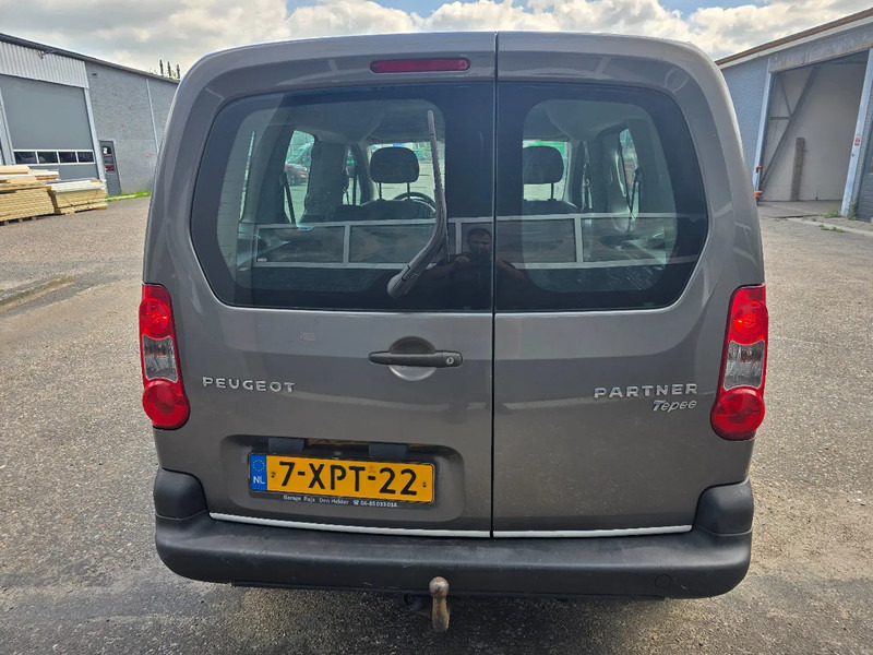 Peugeot Partner 1.6 benzine - Personenwagen: afbeelding 5 Peugeot Partner 1.6 benzine - Personenwagen: afbeelding 5