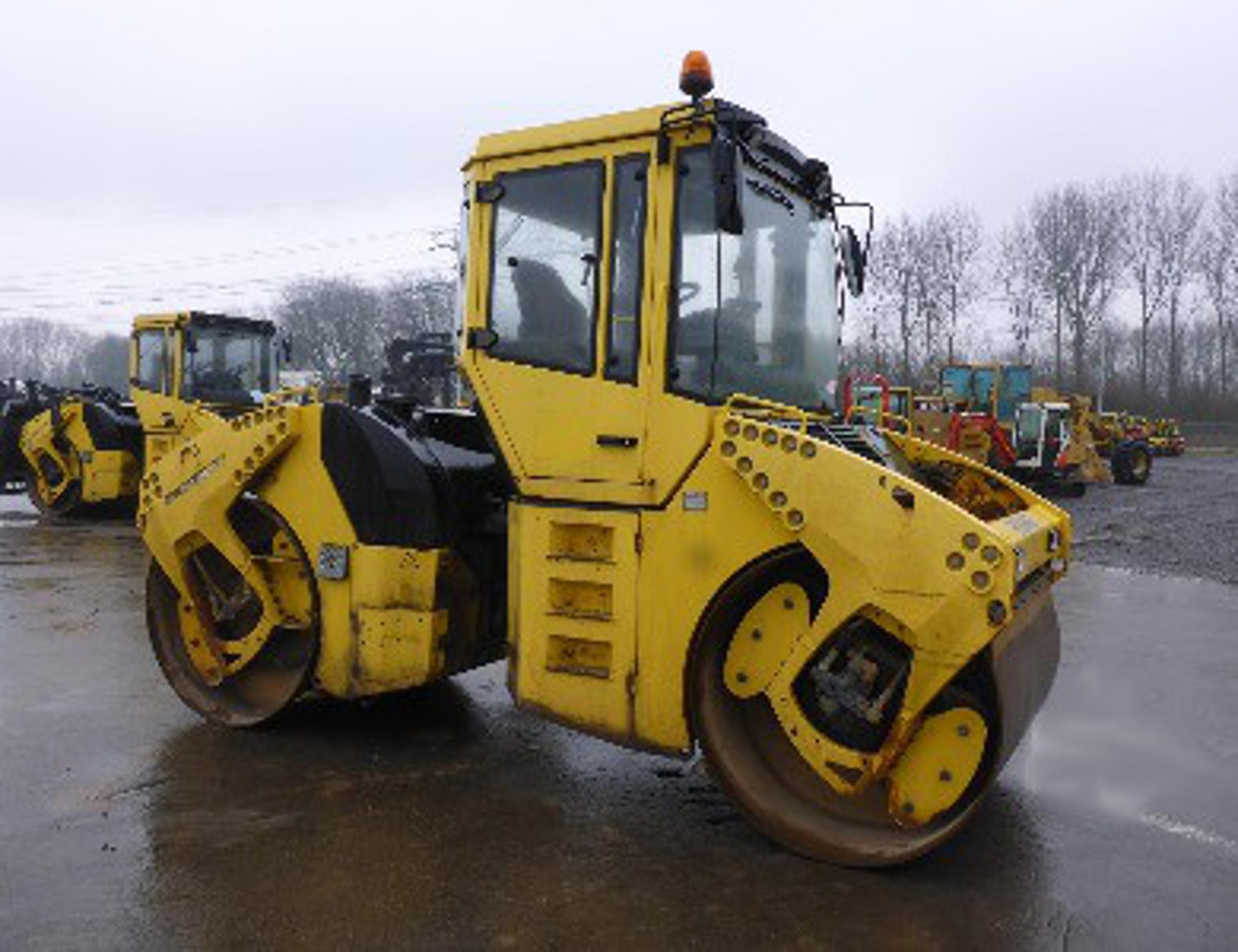 Doble Vibrante Bomag BW 164AD-4 - Asfaltwals: afbeelding 1 Doble Vibrante Bomag BW 164AD-4 - Asfaltwals: afbeelding 1