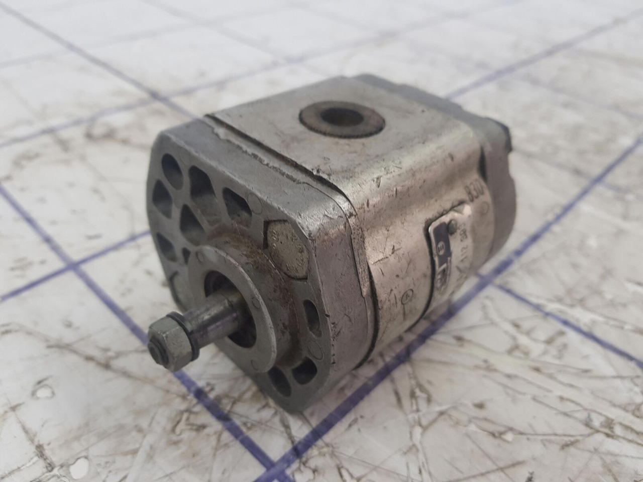 Bosch Bosch gear pump - Hydraulische pomp voor Kraan: afbeelding 4 Bosch Bosch gear pump - Hydraulische pomp voor Kraan: afbeelding 4