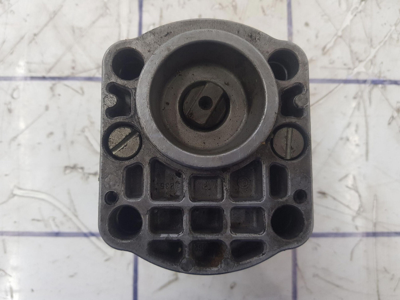 Bosch Bosch gear pump - Hydraulische pomp voor Kraan: afbeelding 4 Bosch Bosch gear pump - Hydraulische pomp voor Kraan: afbeelding 4