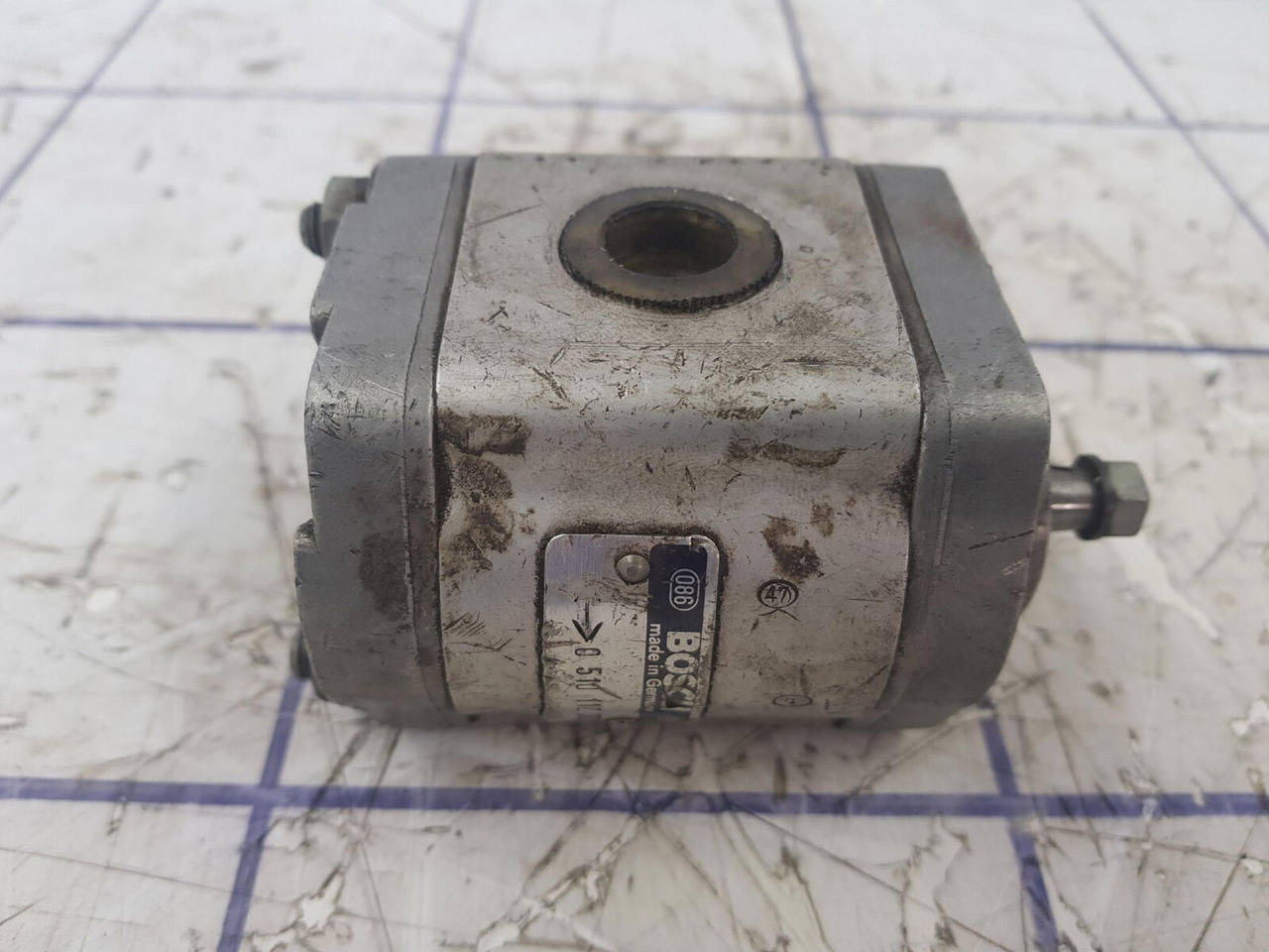 Bosch Bosch gear pump - Hydraulische pomp voor Kraan: afbeelding 3 Bosch Bosch gear pump - Hydraulische pomp voor Kraan: afbeelding 3