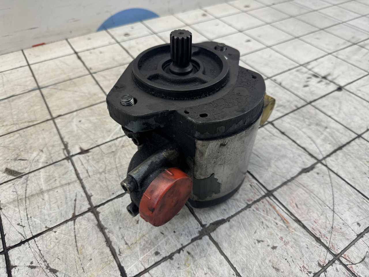 Bosch Bosch gear pump - Hydraulische pomp voor Mobiele kraan: afbeelding 2 Bosch Bosch gear pump - Hydraulische pomp voor Mobiele kraan: afbeelding 2