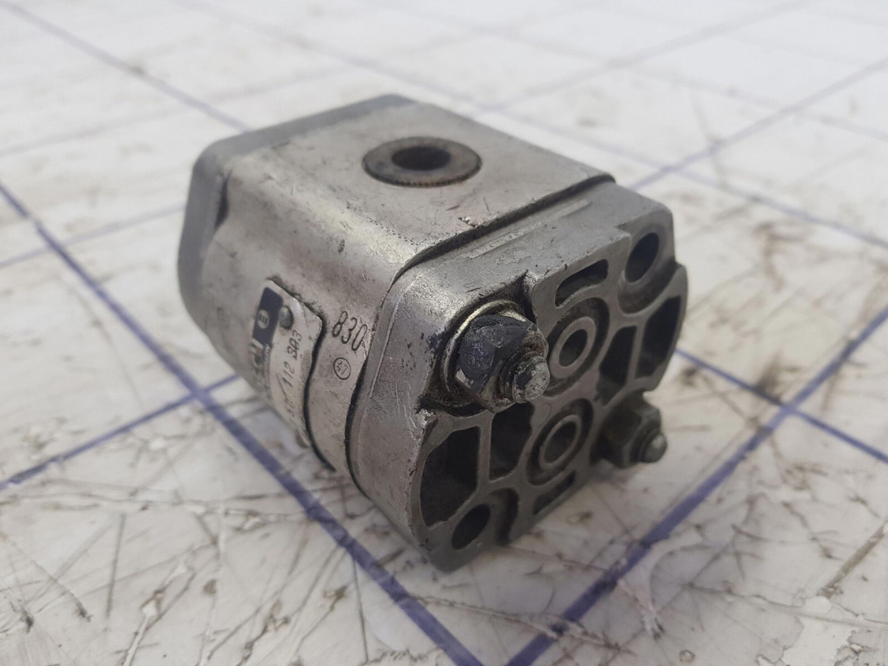 Bosch Bosch gear pump - Hydraulische pomp voor Kraan: afbeelding 2 Bosch Bosch gear pump - Hydraulische pomp voor Kraan: afbeelding 2